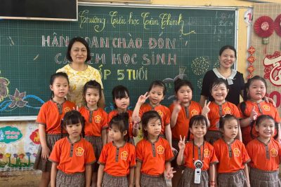 TRẺ 5 TUỔI TRƯỜNG MẦM NON TÂN THỊNH  TRẢI NGHIỆM THAM QUAN TRƯỜNG TIỂU HỌC TÂN THỊNH