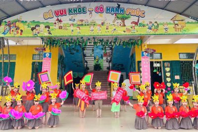 CHƯƠNG TRÌNH GIAO LƯU VĂN NGHỆ VỚI CHỦ ĐỀ: “TỰ HÀO VIỆT NAM” KHỐI 4 TUỔI ĐIỂM TRƯỜNG SỐ 2
