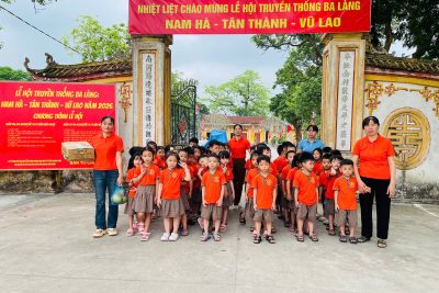 HOẠT ĐỘNG TRẢI NGHIỆM THAM QUAN LỄ HỘI ĐỀN ĐÁ – GIÁO DỤC TRUYỀN THỐNG CHO TRẺ MẦM NON