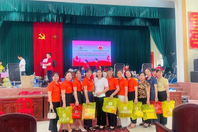 CBGVNV TRƯỜNG MN TÂN THỊNH HƯỞNG ỨNG NGÀY HỘI HIẾN MÁU TÌNH NGUYỆN”MỘT VIỆC NHỎ MANG Ý NGHĨA LỚN”